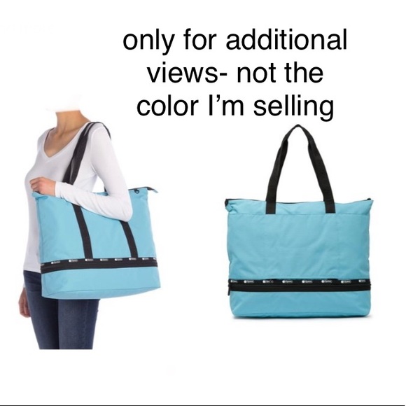 LeSportsac Lg. Expandable Rip Stop Nylon Bag - Picture 8 of 8